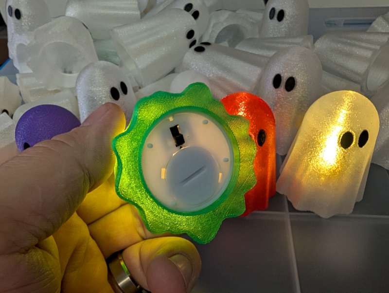 Ghost Shaker (tea light)
